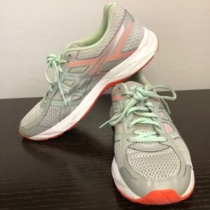 Womens 11, Gel-Contend 4 by Asics, ortho sole, arch support